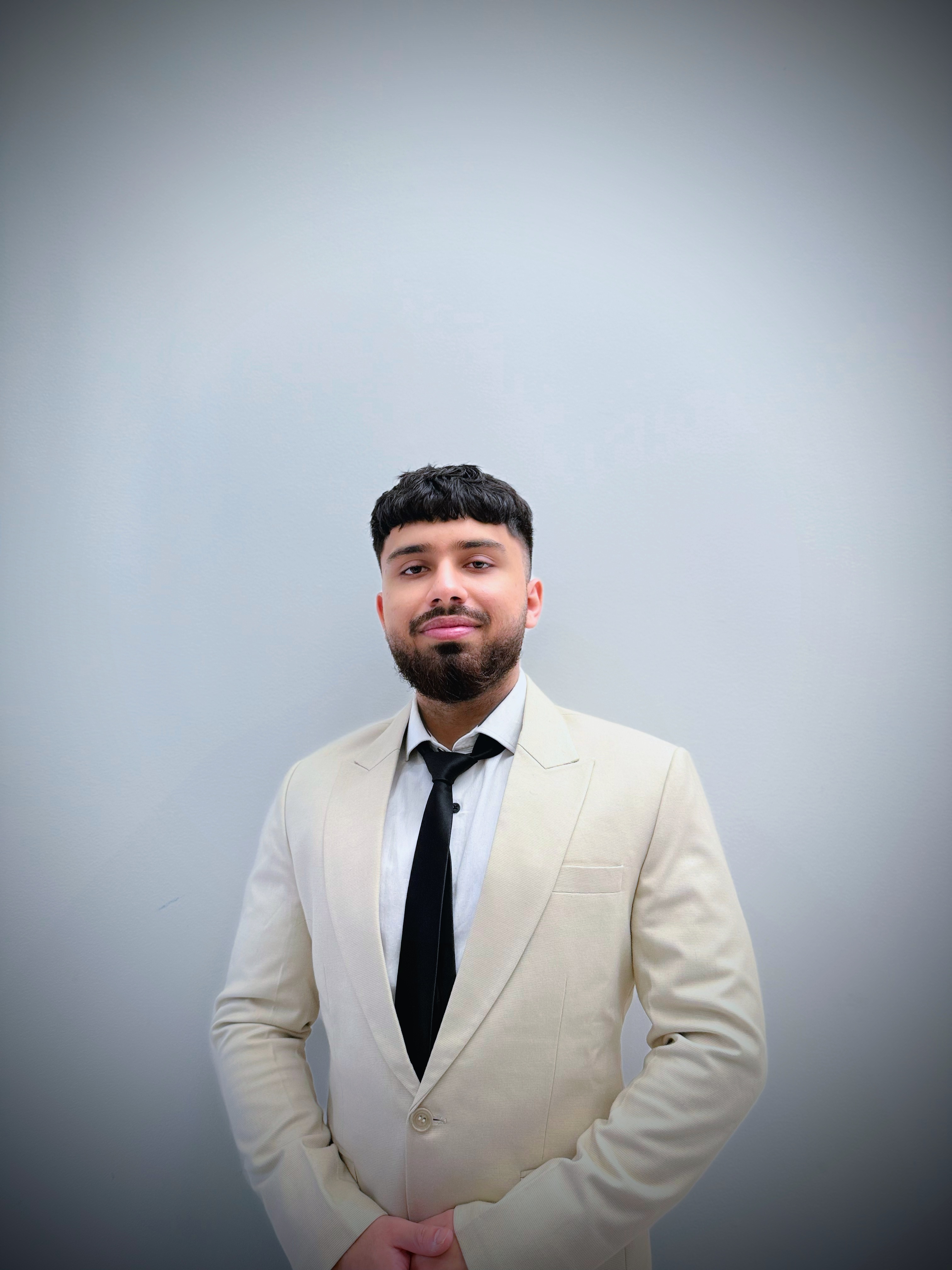 Krish Dhoopar - Mortgage Broker in Surrey, BC